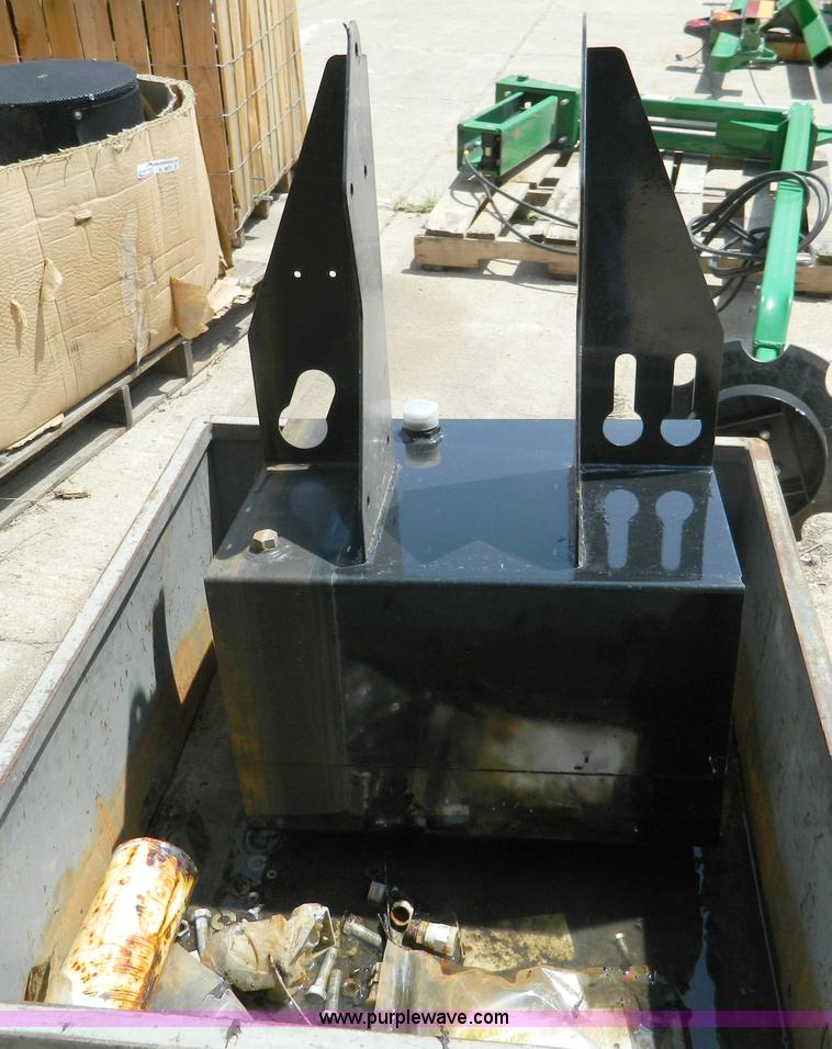 image for item AL9869 (2) oil reservoir tanks