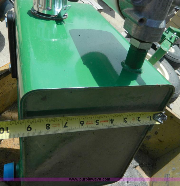 image for item AL9869 (2) oil reservoir tanks