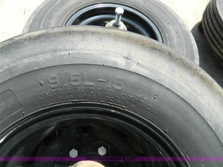 image for item AL9874 (2) 9.5L-15 flotation tires and wheels