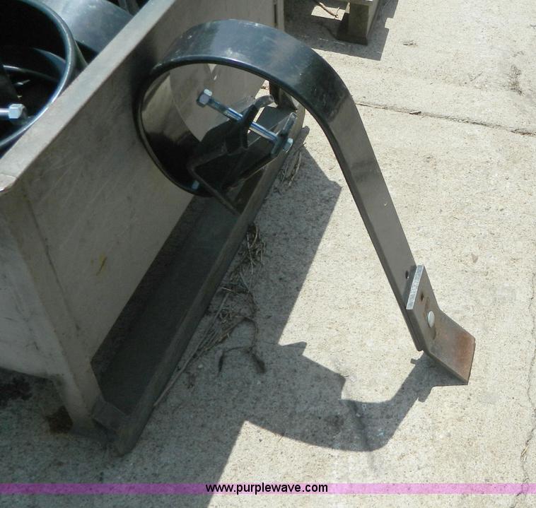 image for item AL9877 (20) 3" spring irons