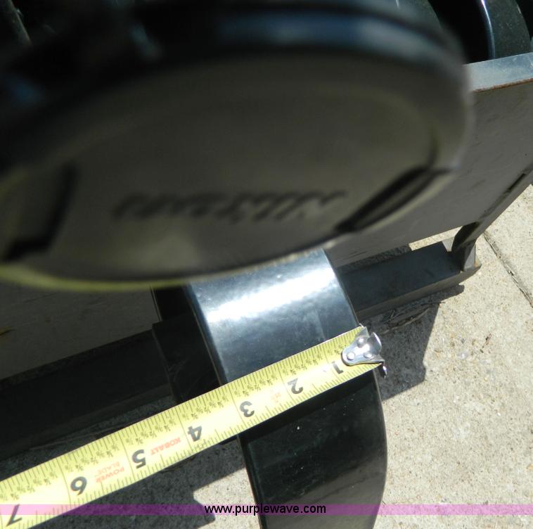 image for item AL9877 (20) 3" spring irons