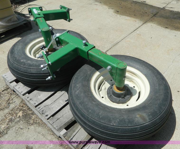 image for item AL9880 (2) adjustable gauge wheels