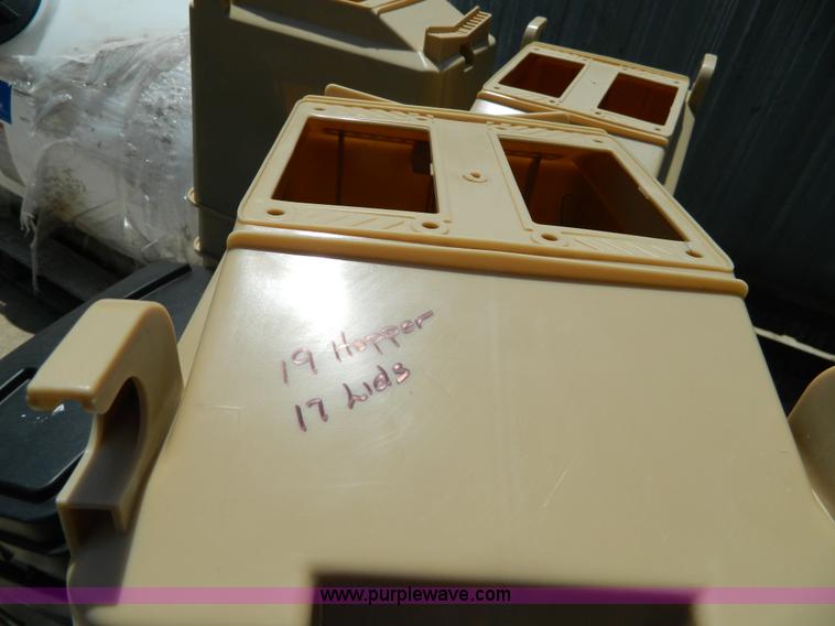 image for item AL9882 (19) plastic seed hoppers