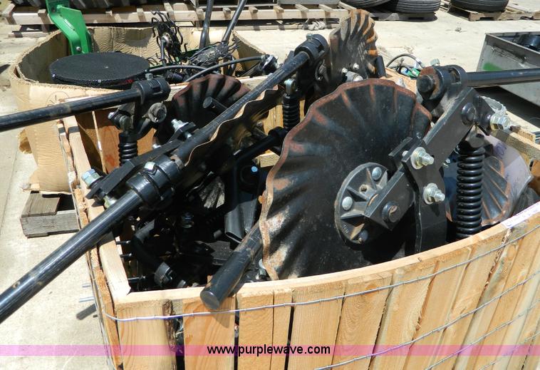 image for item AL9887 (10) coulter blades and mounts