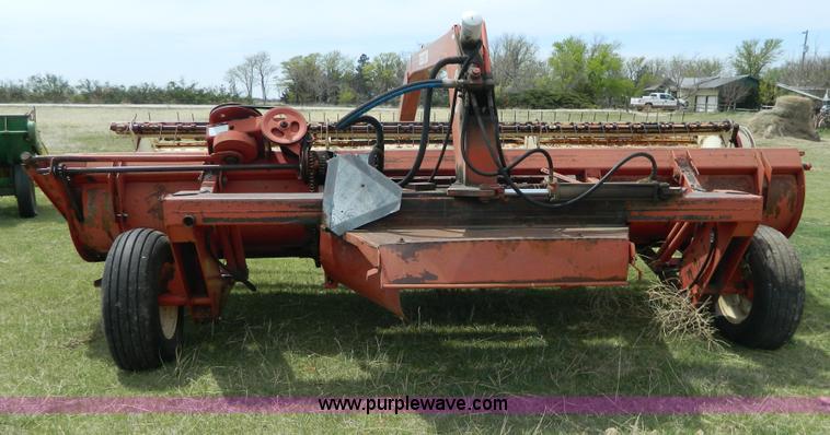 image for item AL9993 Hesston 1014 HydroSwing swather