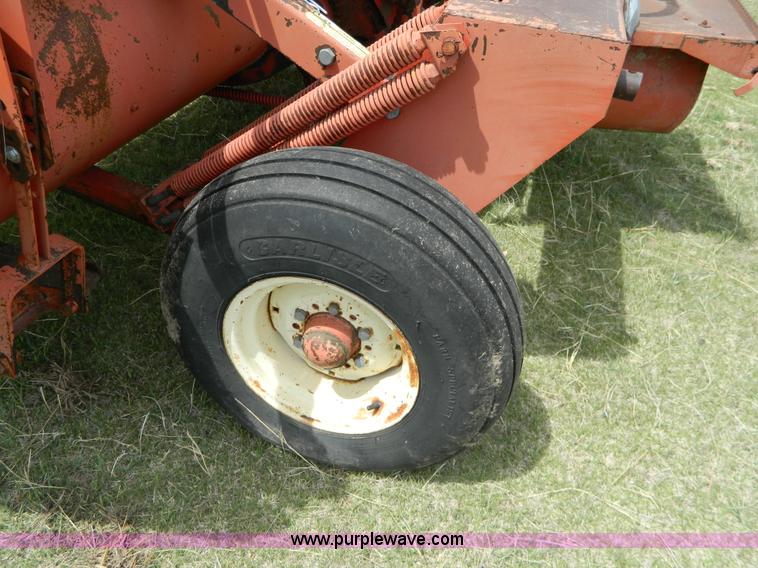 image for item AL9993 Hesston 1014 HydroSwing swather