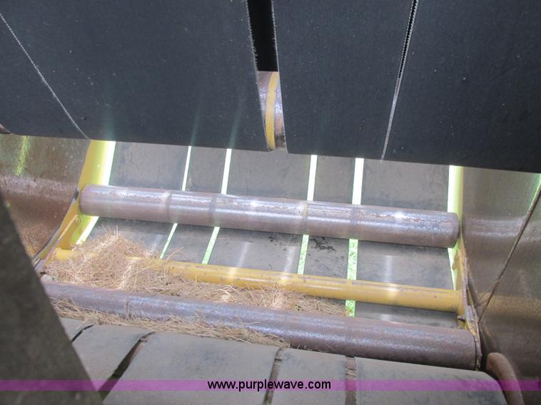 image for item B4920 1997 Vermeer 605K round baler