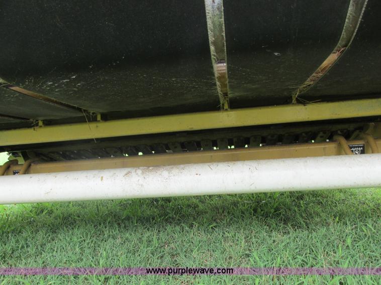 image for item B4920 1997 Vermeer 605K round baler