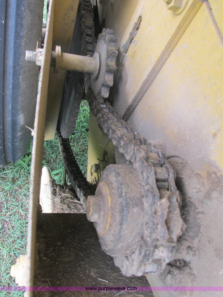 image for item B4920 1997 Vermeer 605K round baler