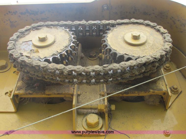 image for item B4920 1997 Vermeer 605K round baler