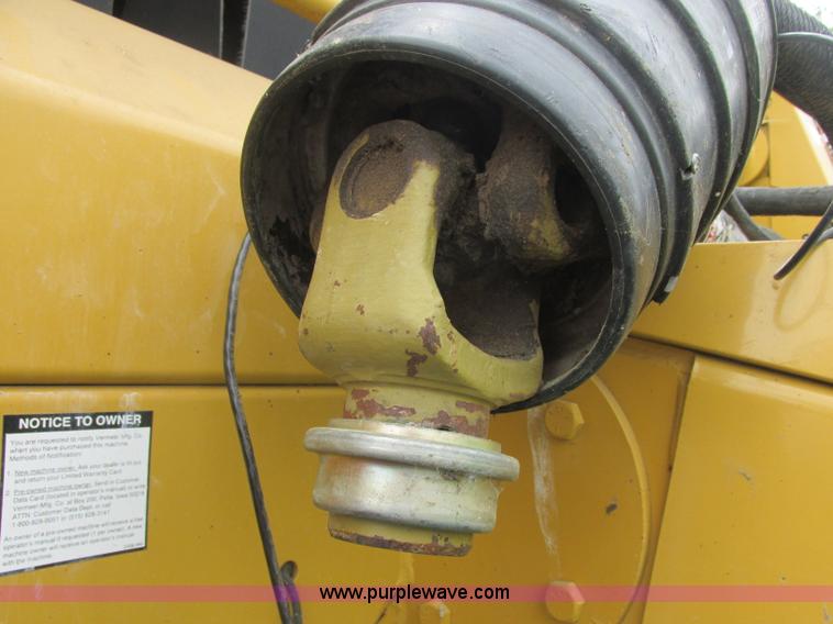 image for item B4920 1997 Vermeer 605K round baler