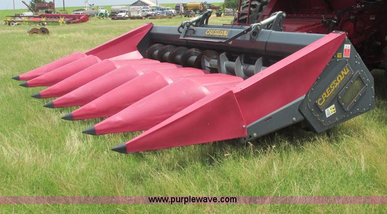 image for item B4921 2004 Cressoni 630 chopping corn head
