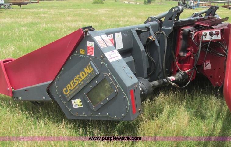 image for item B4921 2004 Cressoni 630 chopping corn head