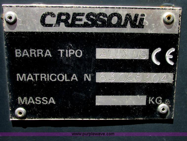 image for item B4921 2004 Cressoni 630 chopping corn head