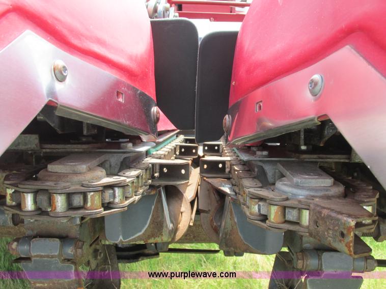 image for item B4921 2004 Cressoni 630 chopping corn head