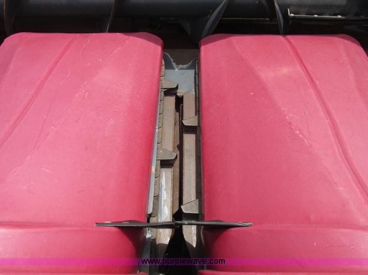 image for item B4921 2004 Cressoni 630 chopping corn head