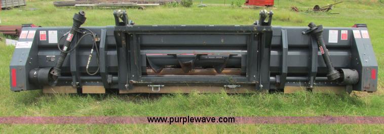 image for item B4921 2004 Cressoni 630 chopping corn head