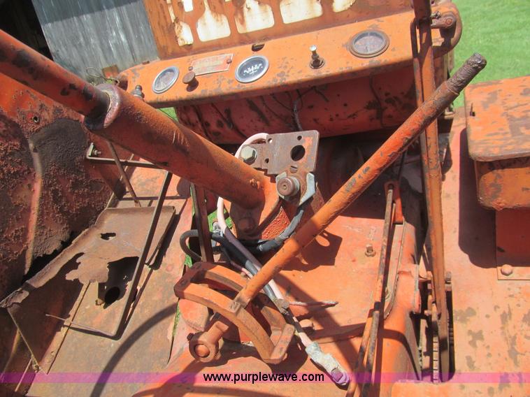 image for item BD9494 1949 Case LA tractor