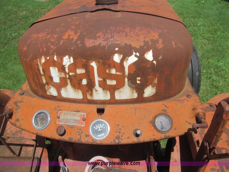 image for item BD9494 1949 Case LA tractor