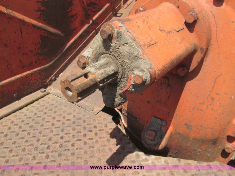 image for item BD9494 1949 Case LA tractor