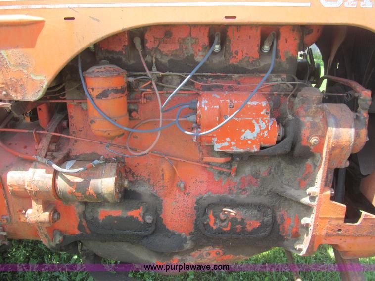 image for item BD9494 1949 Case LA tractor