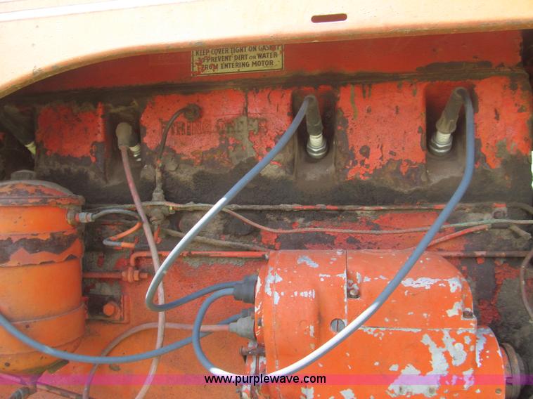 image for item BD9494 1949 Case LA tractor