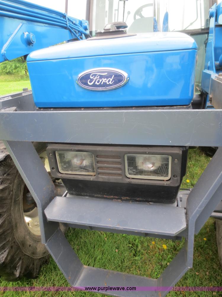 image for item D2083 1997 New Holland 7740SLE MFWD tractor