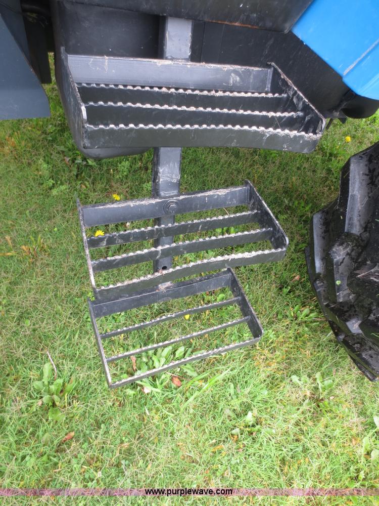 image for item D2083 1997 New Holland 7740SLE MFWD tractor