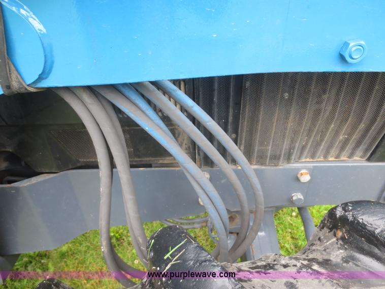 image for item D2083 1997 New Holland 7740SLE MFWD tractor