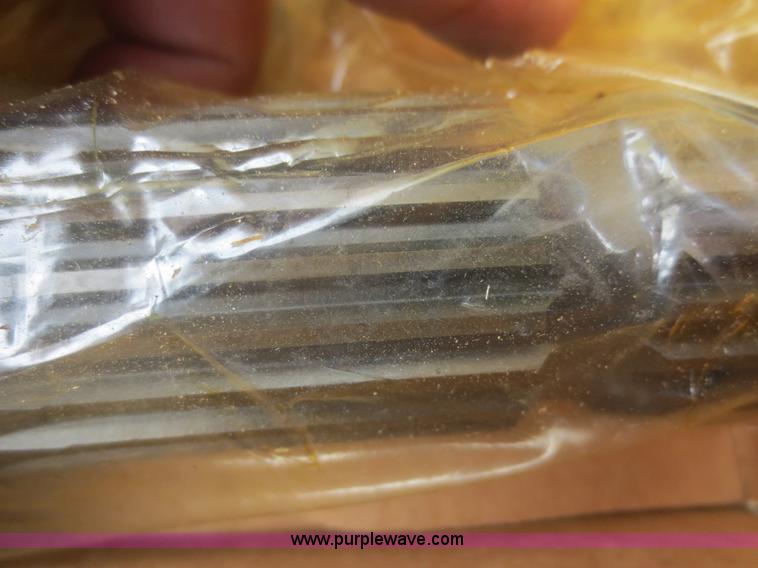 image for item D2083 1997 New Holland 7740SLE MFWD tractor