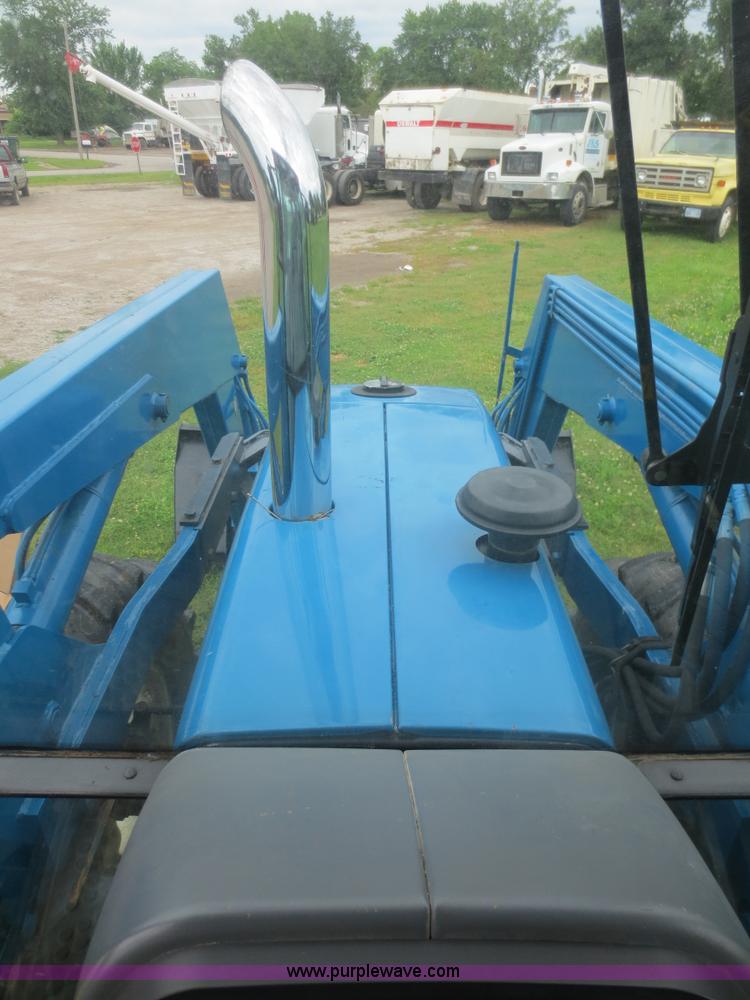 image for item D2083 1997 New Holland 7740SLE MFWD tractor