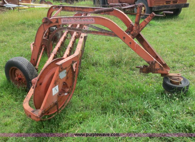 image for item D2090 Allis Chalmers side delivery hay rake