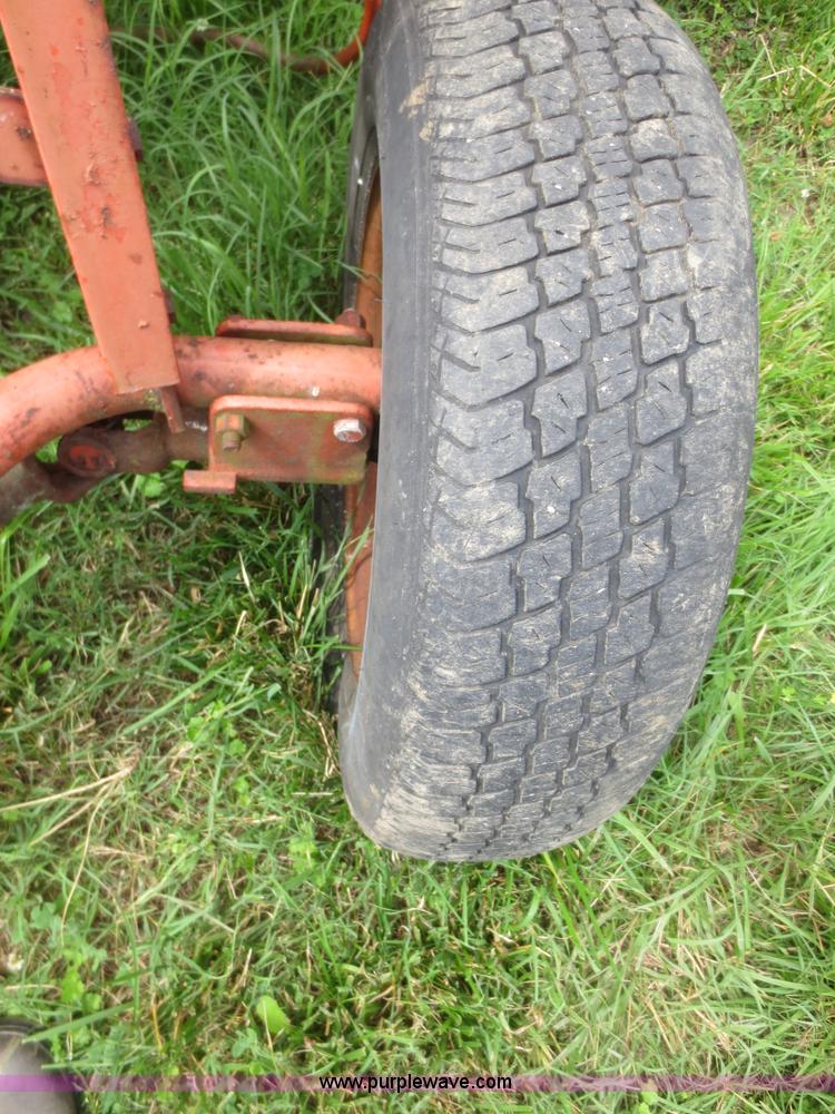 image for item D2090 Allis Chalmers side delivery hay rake