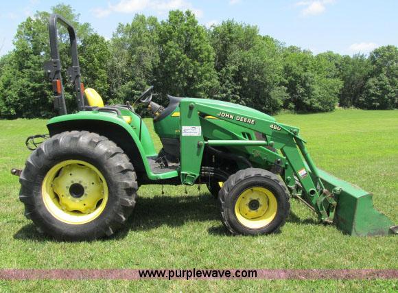 image for item F4910 2005 John Deere 4720 MFWD tractor