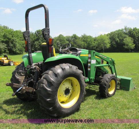 image for item F4910 2005 John Deere 4720 MFWD tractor