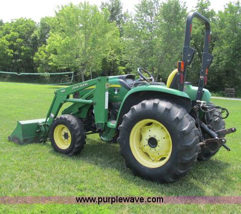 image for item F4910 2005 John Deere 4720 MFWD tractor