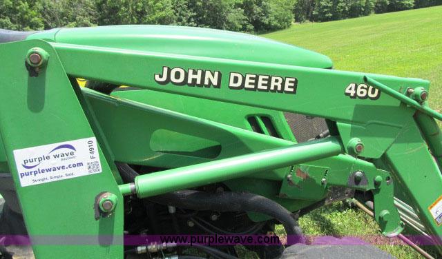 image for item F4910 2005 John Deere 4720 MFWD tractor
