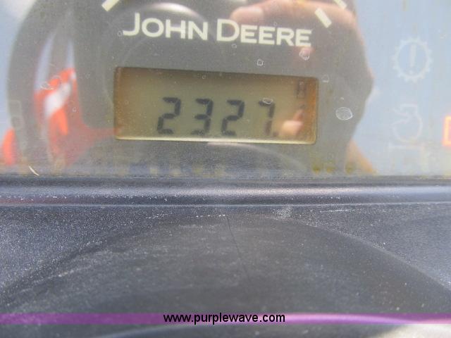 image for item F4910 2005 John Deere 4720 MFWD tractor