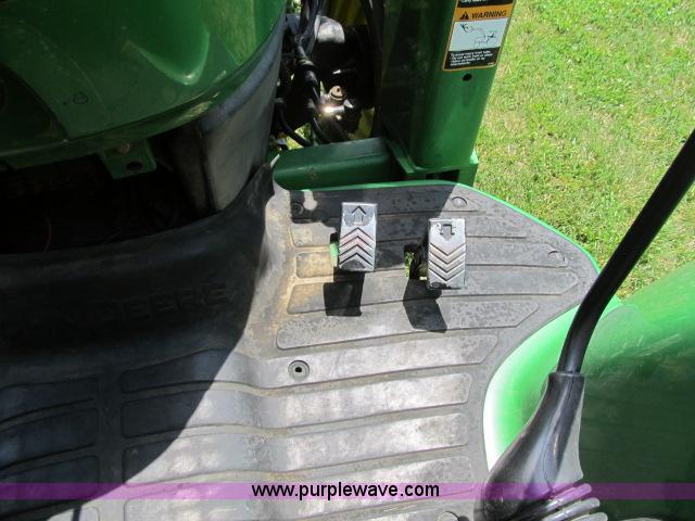 image for item F4910 2005 John Deere 4720 MFWD tractor