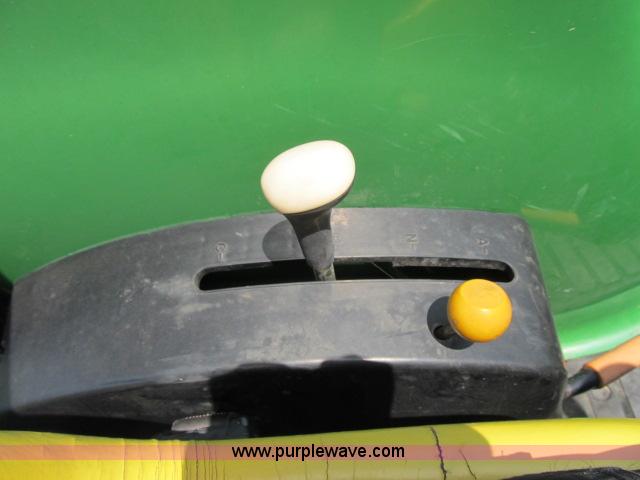 image for item F4910 2005 John Deere 4720 MFWD tractor