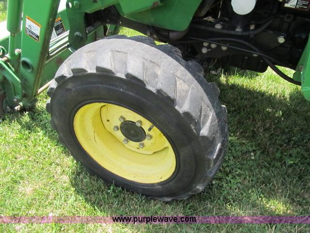 image for item F4910 2005 John Deere 4720 MFWD tractor