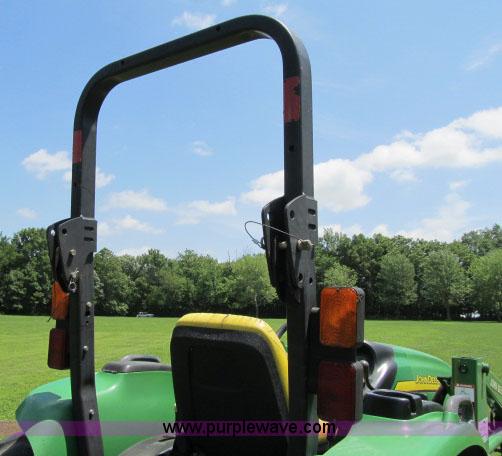 image for item F4910 2005 John Deere 4720 MFWD tractor