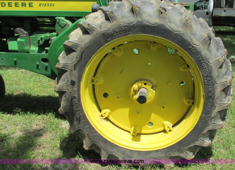 image for item G9278 1957 John Deere 720 tractor