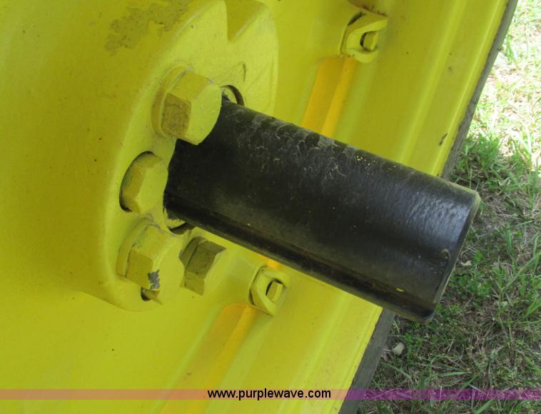 image for item G9278 1957 John Deere 720 tractor