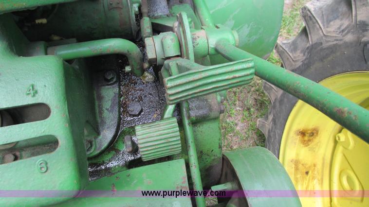 image for item G9278 1957 John Deere 720 tractor