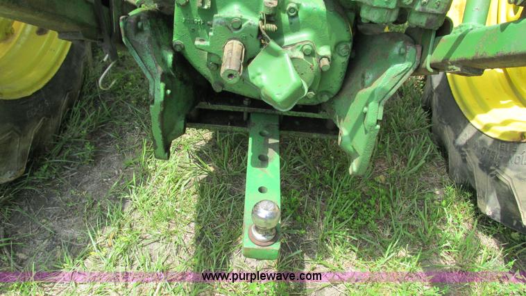 image for item G9278 1957 John Deere 720 tractor