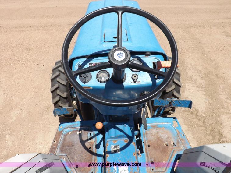 image for item H1809 1996 New Holland 1715 MFWD tractor