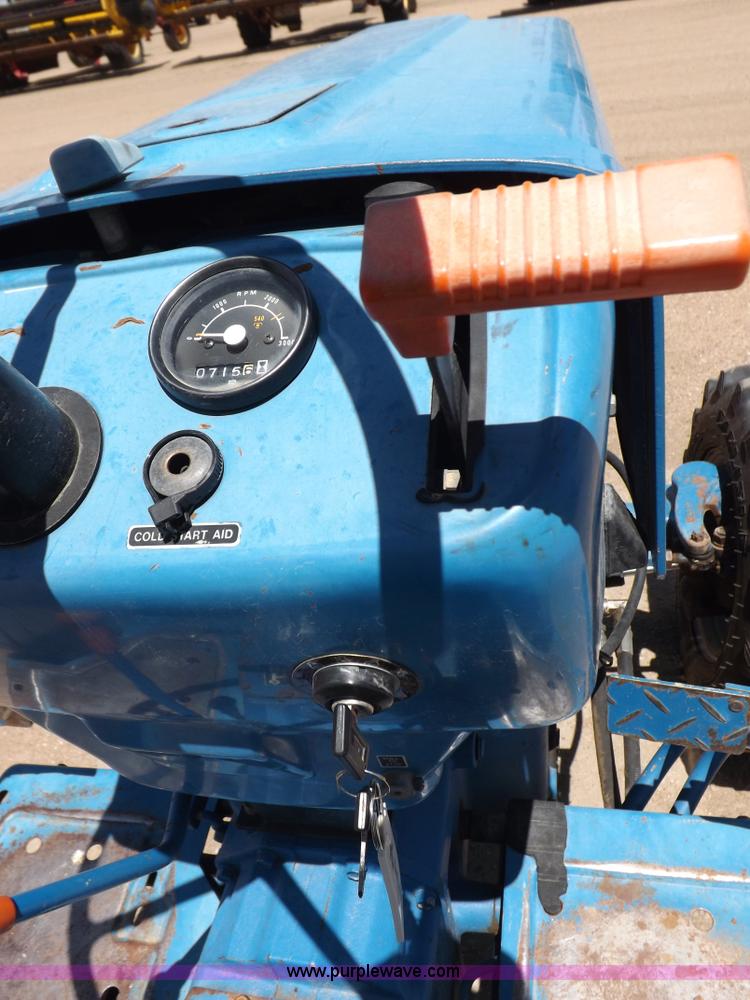 image for item H1809 1996 New Holland 1715 MFWD tractor