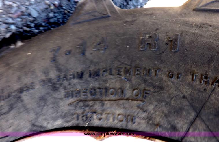 image for item H1809 1996 New Holland 1715 MFWD tractor