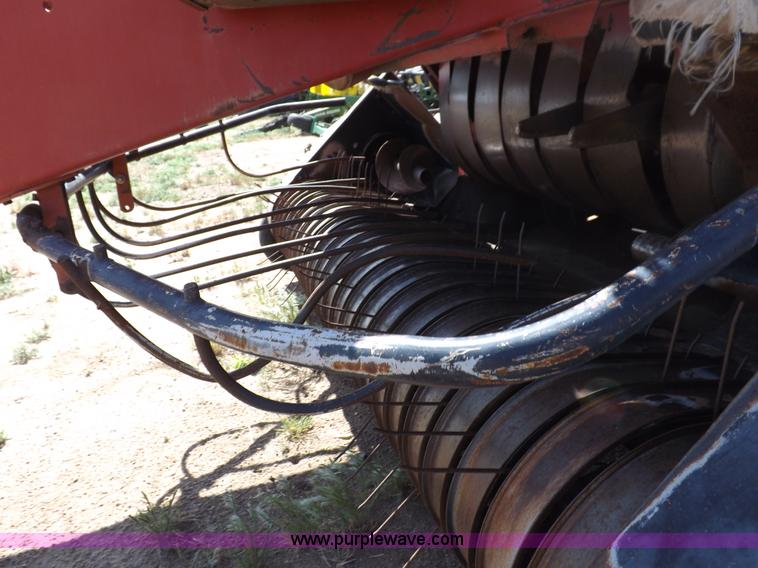 image for item H1841 1995 Case IH 8580 square baler